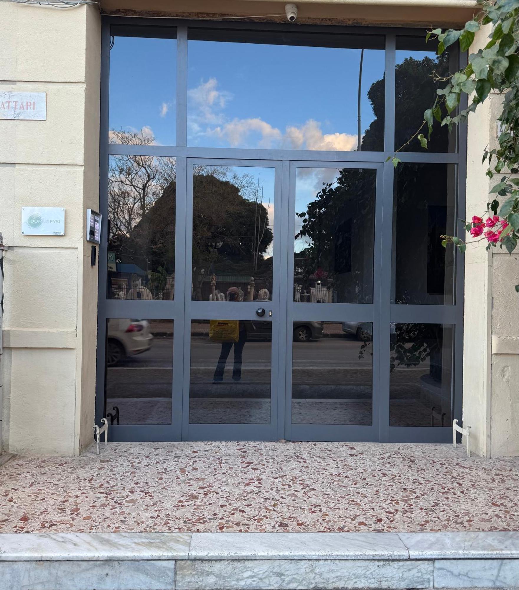 Domus Fysi Hotel Palermo Exterior photo